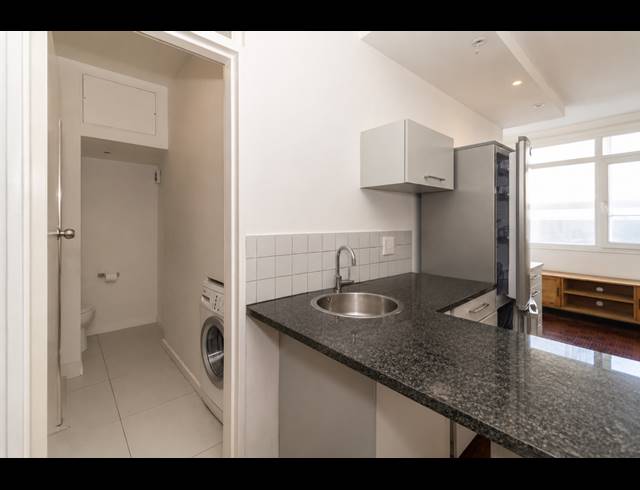 1 BEDROOM APARTMENT TO LET IN CAPE TOWN CITY CENTRE